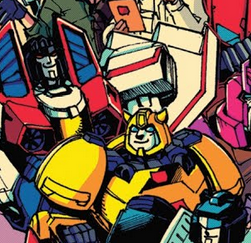 Starscream and Bumblebee